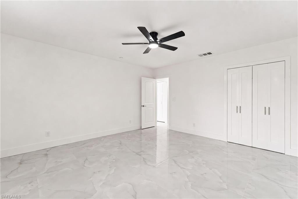 5341 Martin St Property Photo 24