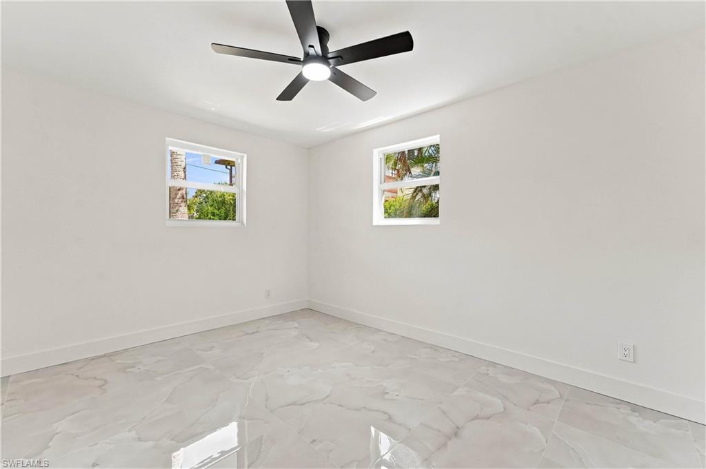 5341 Martin St Property Photo 26