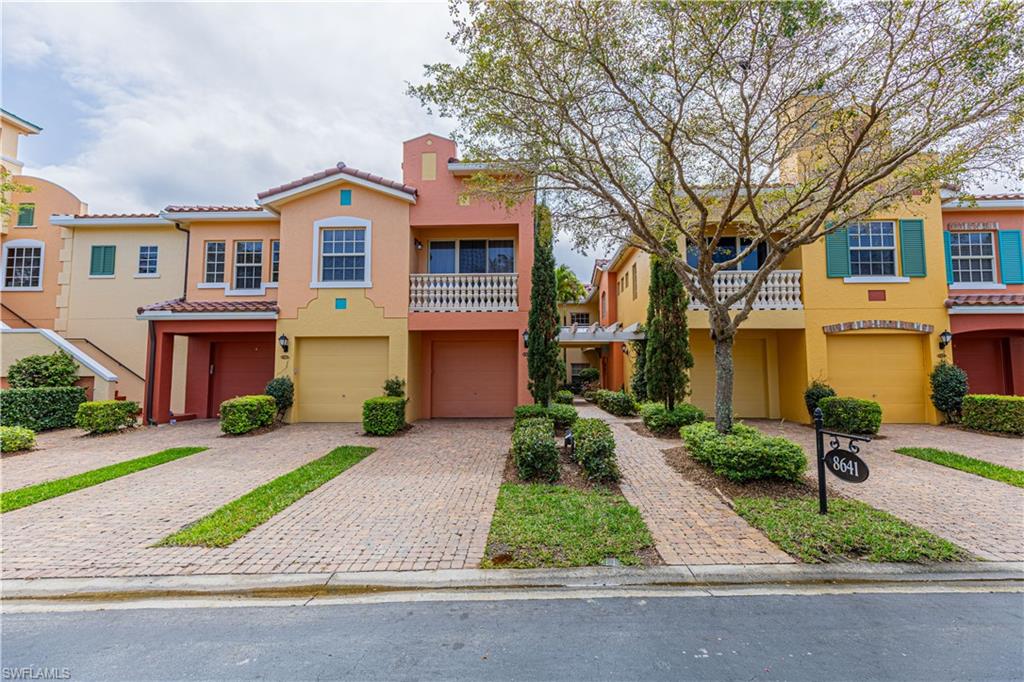 8641 Piazza Del Lago Cir 203 Property Photo 8