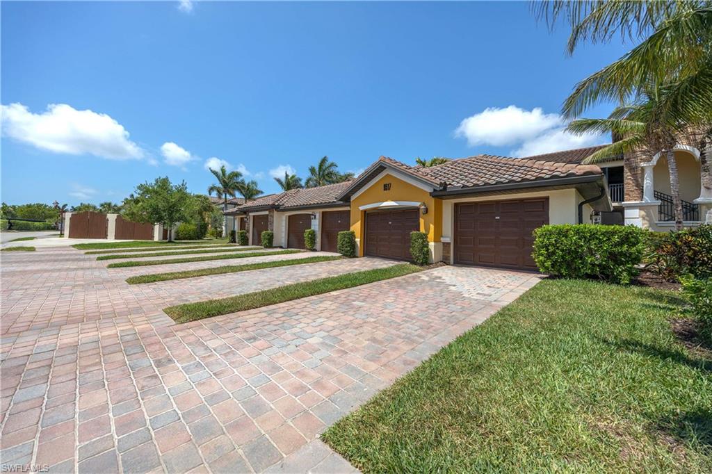 9517 Avellino Way 2215 Property Photo 14