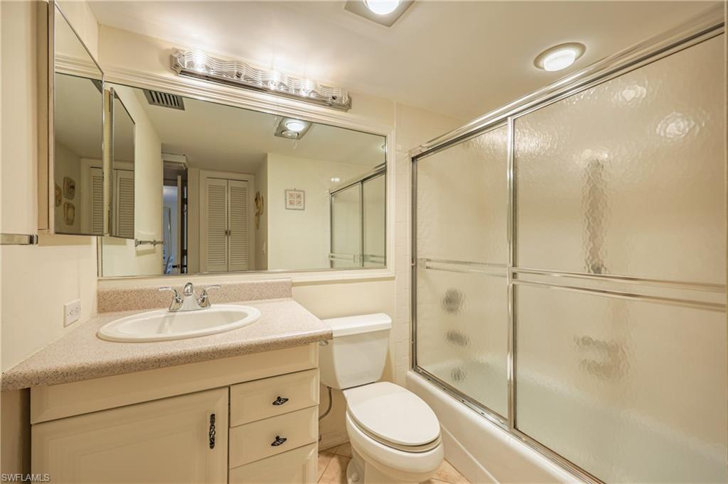 1668 Spoonbill Ln B Property Photo 16