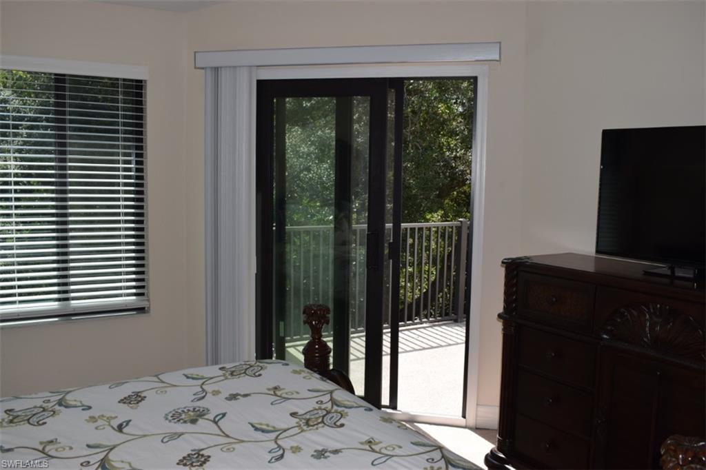 27105 Oakwood Lake Dr Property Photo 21