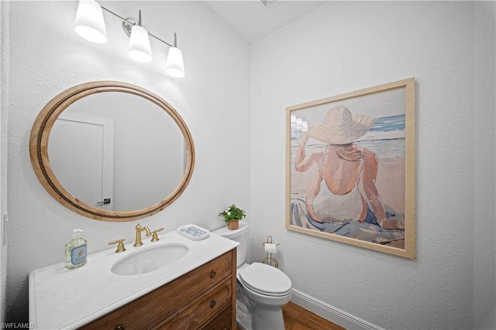 878 Vistana Cir Property Photo 11