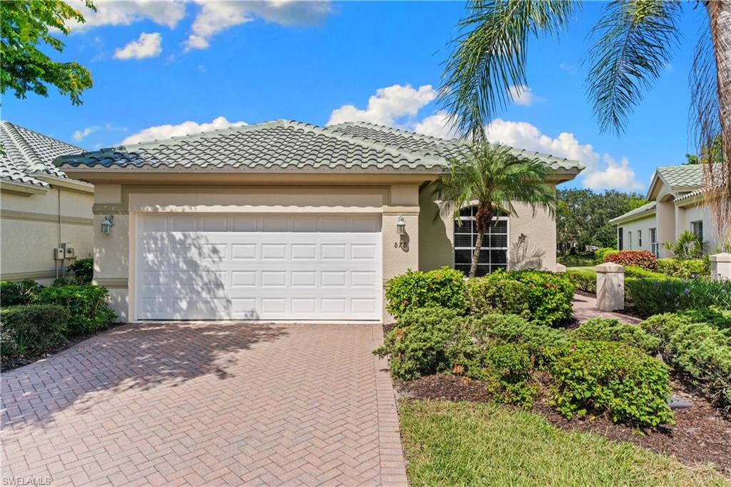 878 Vistana Cir Property Photo 25