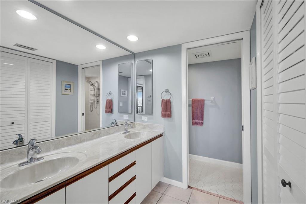 7129 Lakeridge View Ct 302 Property Photo 26