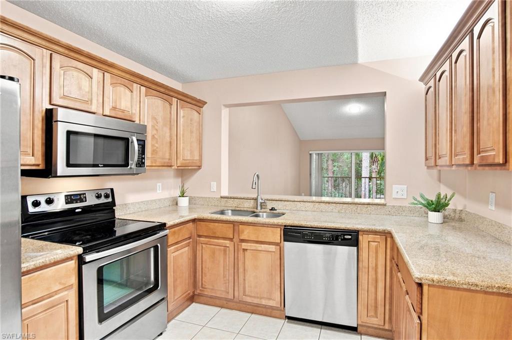 749 Landover Cir 203 Property Photo 5