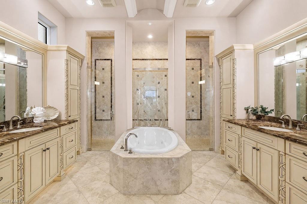 11777 Via Savona Ct Property Photo 12