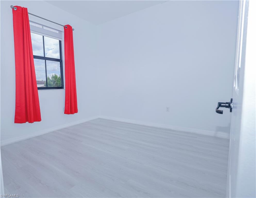 5529 Aquila Ave Property Photo 24