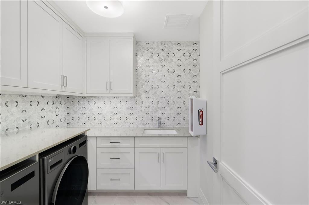 6230 Estero Blvd 201 Property Photo 14