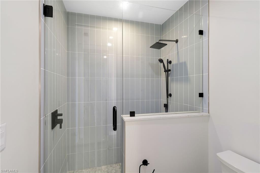 6230 Estero Blvd 201 Property Photo 16