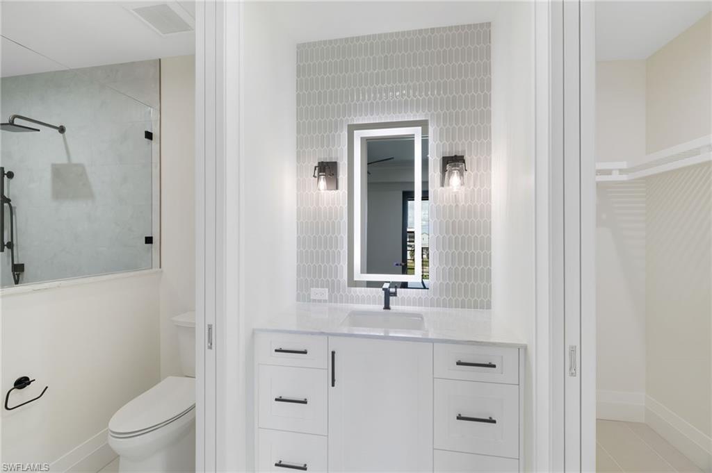 6230 Estero Blvd 201 Property Photo 20