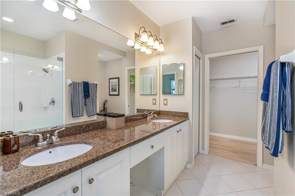 4680 Hawks Nest Way D-103 Property Photo 14