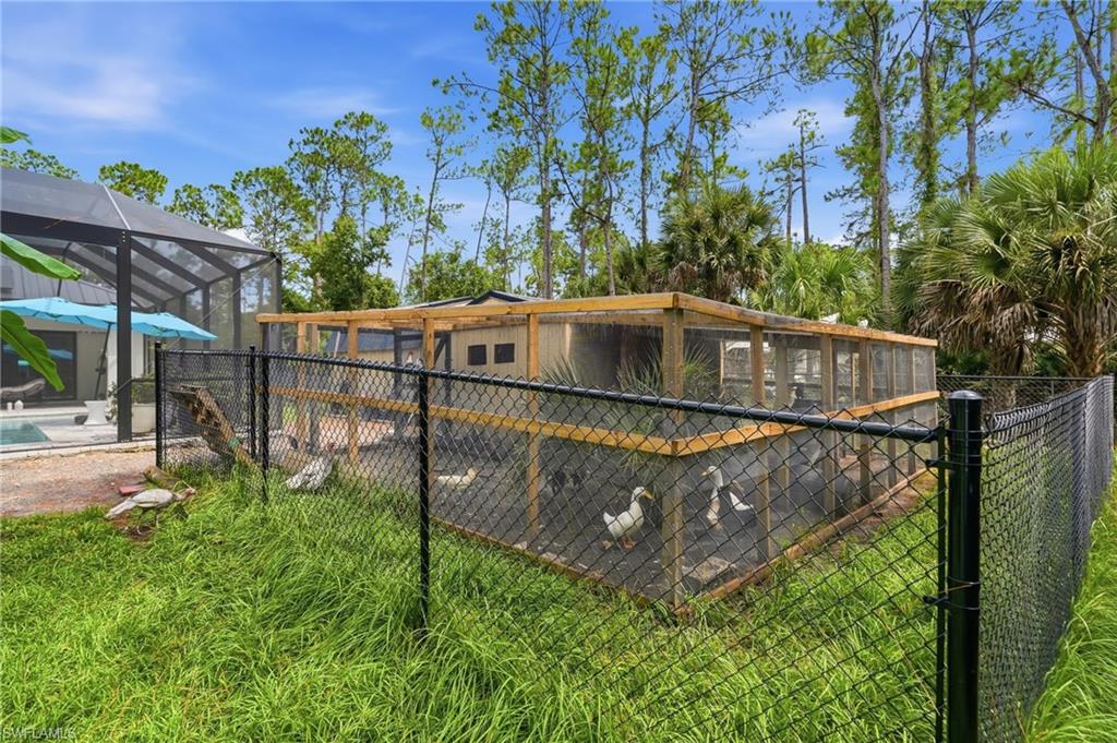 6547 Beedla St Property Photo 43