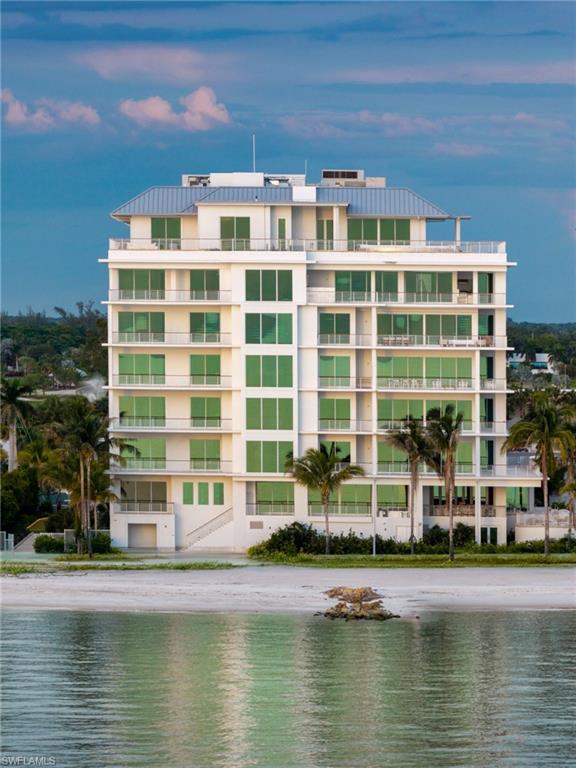 901 Gulf Shore Blvd N C-502 Property Photo 2