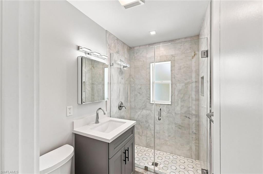 47 River Ct Property Photo 16