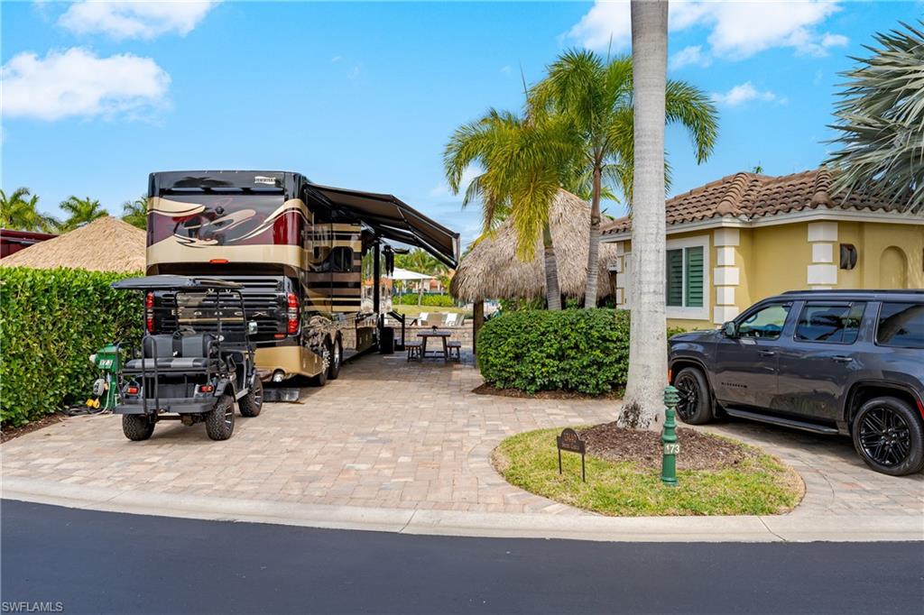 13440 Snook Cir Property Photo 2