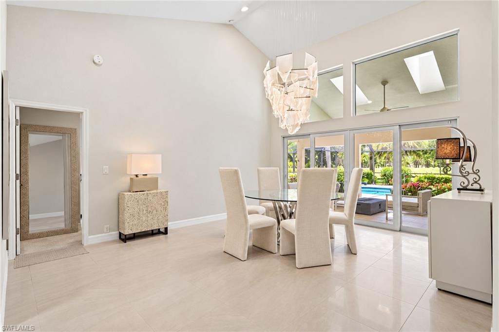 2114 Imperial Golf Course Blvd Property Photo 13