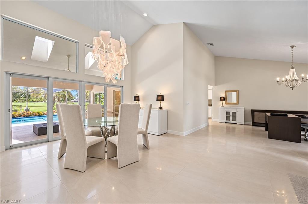 2114 Imperial Golf Course Blvd Property Photo 15