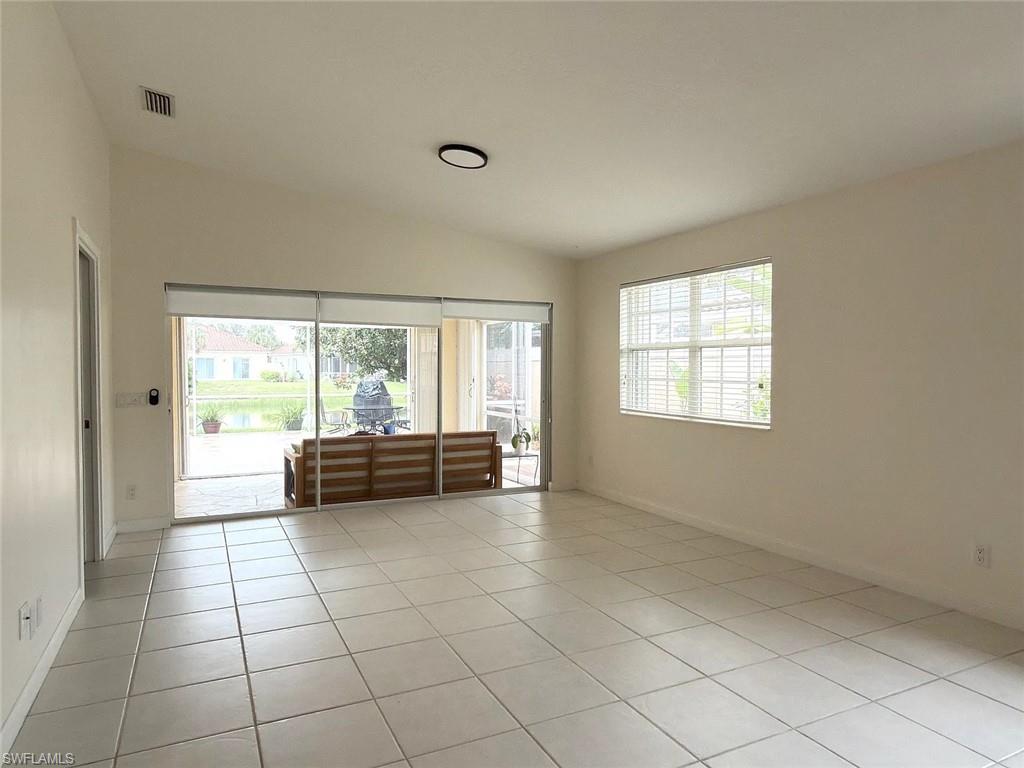 4614 Ossabaw Way Property Photo 4