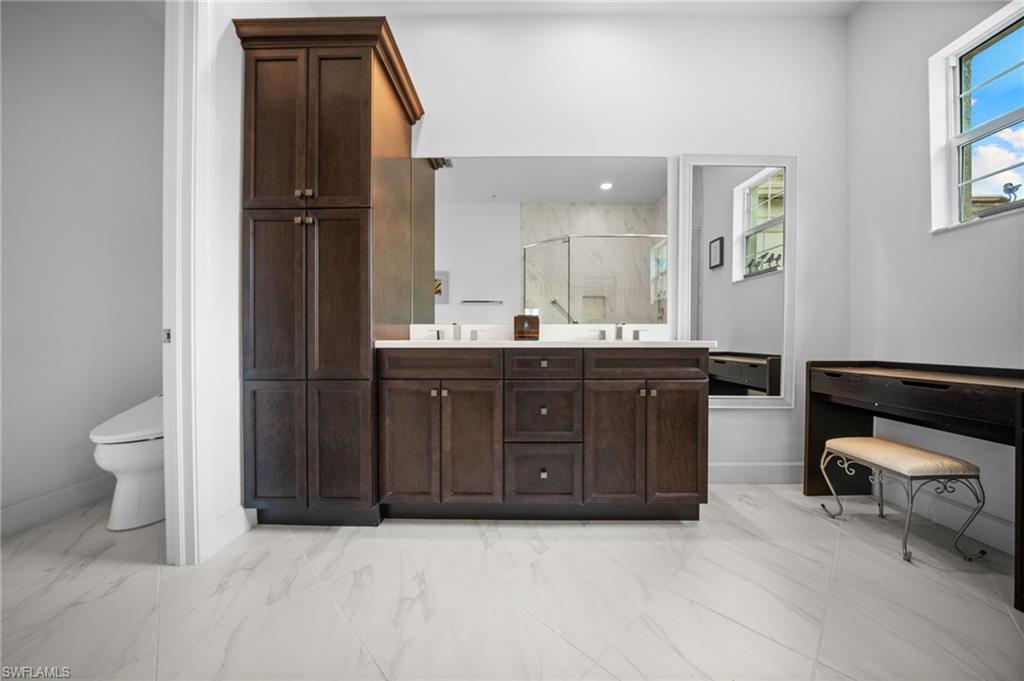 8062 Signature Club Cir 201 Property Photo 29