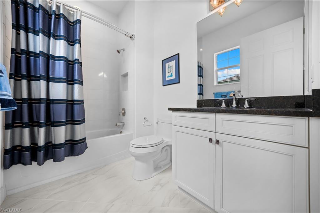 8062 Signature Club Cir 201 Property Photo 36