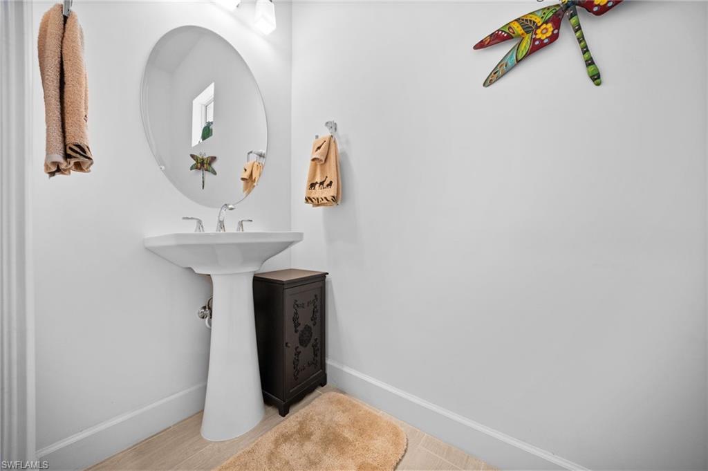 8062 Signature Club Cir 201 Property Photo 37