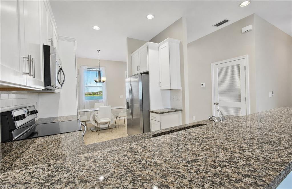 15098 Palmer Lake Cir 204 Property Photo 12