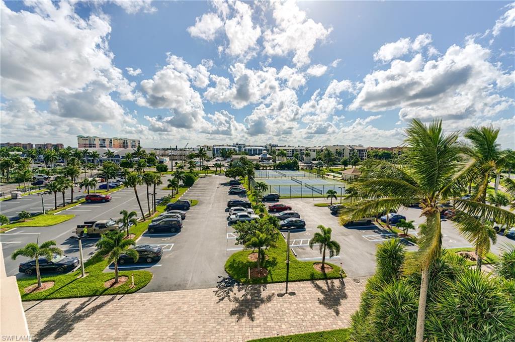 7300 Estero Blvd 403 Property Photo 6