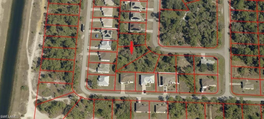 1825 Landale Loop Property Photo 4