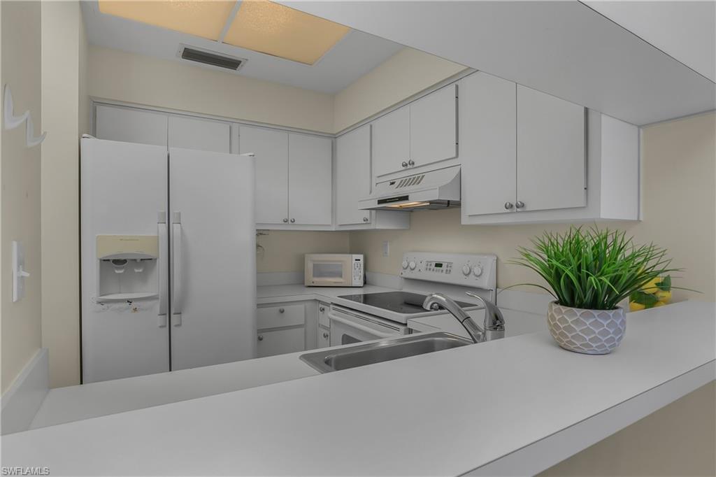 3326 Olympic Dr 424 Property Photo 3