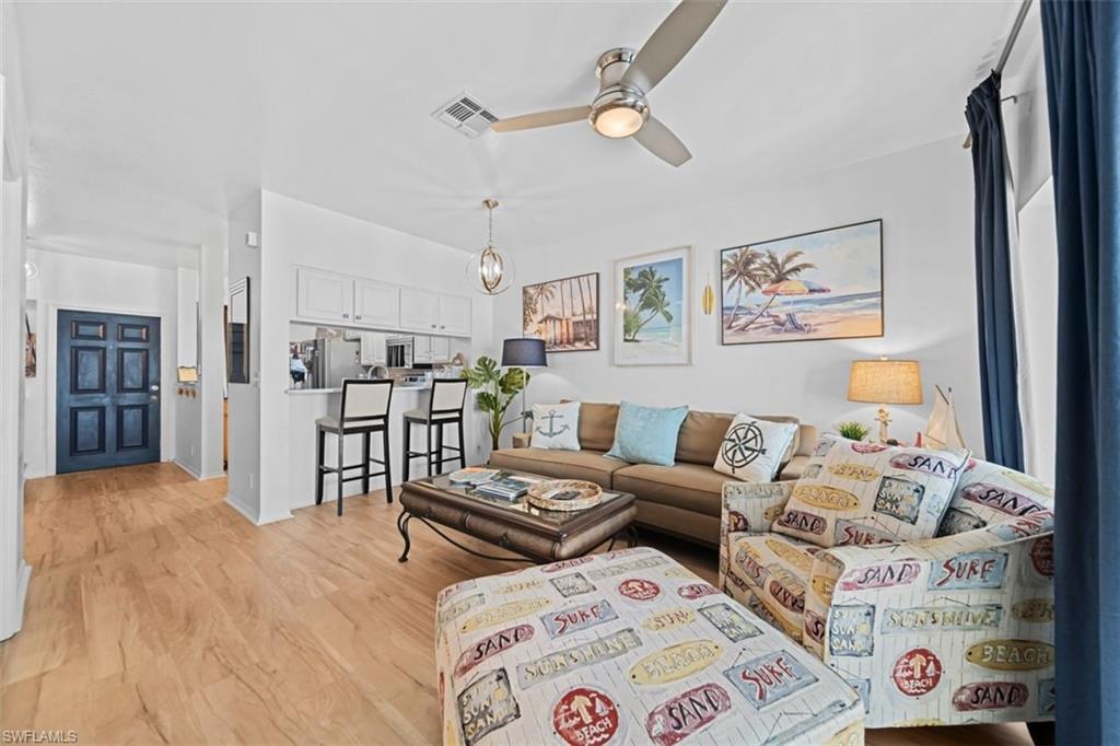 10039 Poppy Hill Dr Property Photo 14