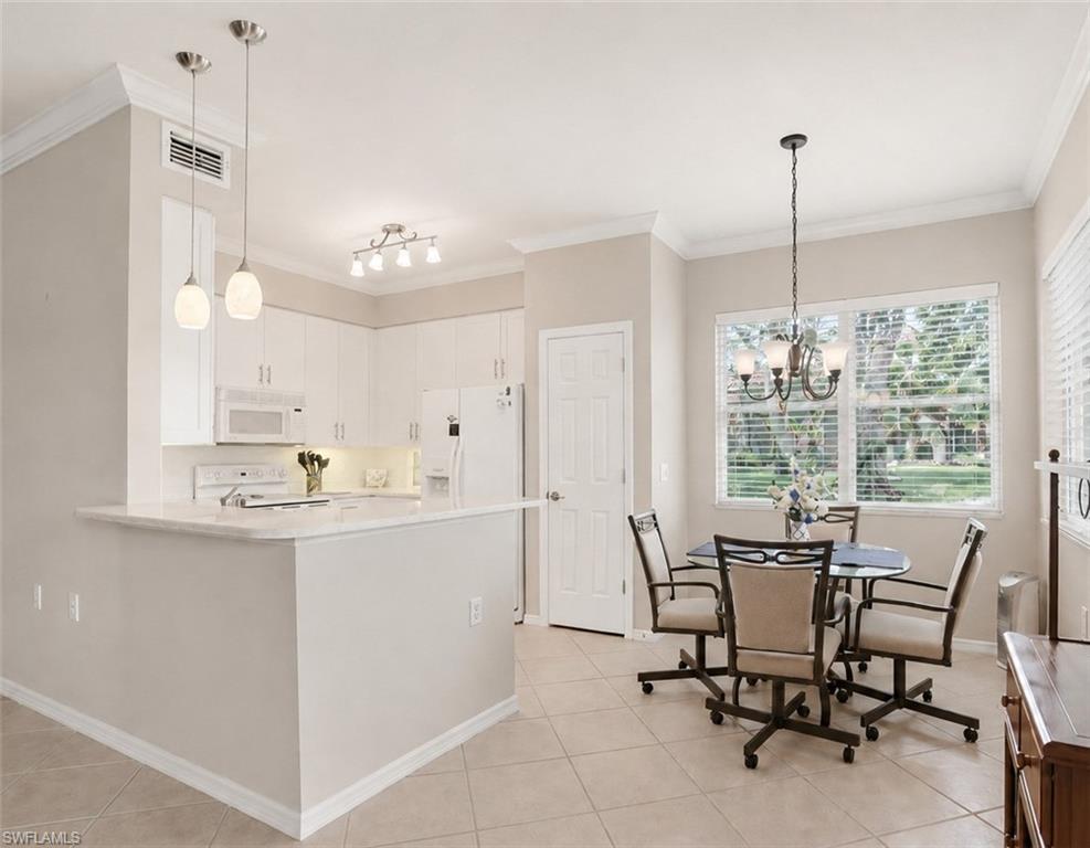 3904 Forest Glen Blvd 7-101 Property Photo 4