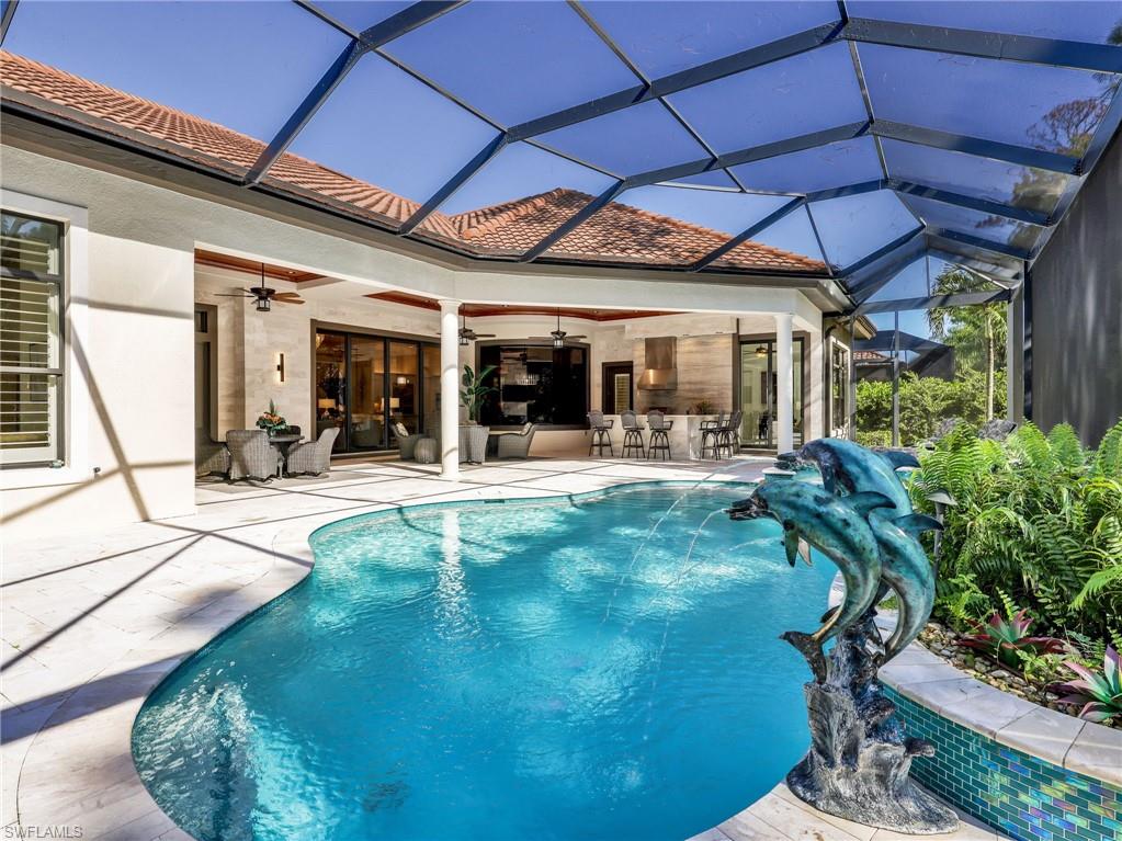 7772 Classics Dr Property Photo 5