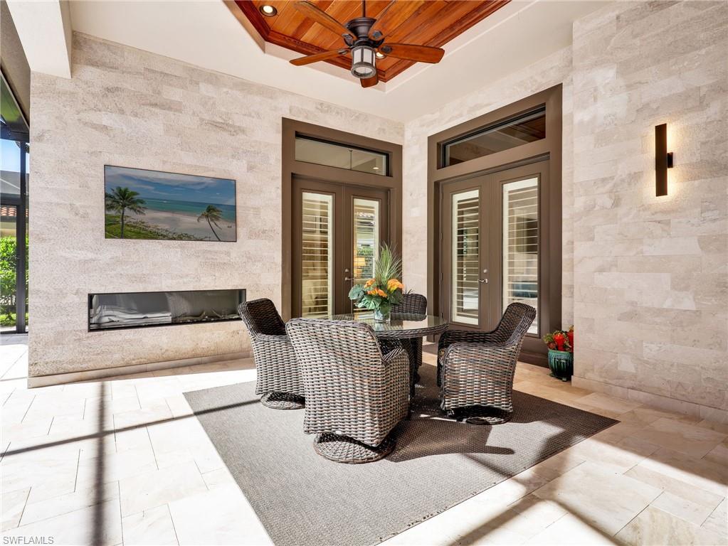 7772 Classics Dr Property Photo 8