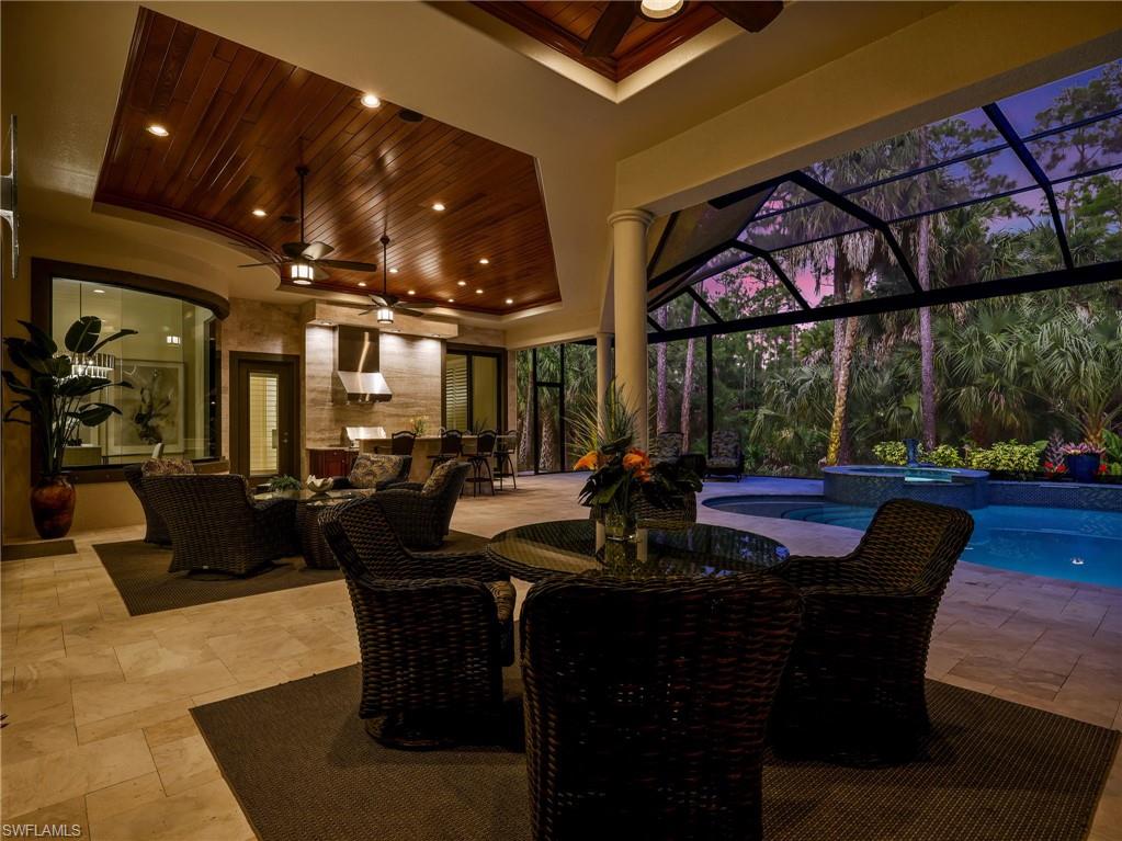 7772 Classics Dr Property Photo 10