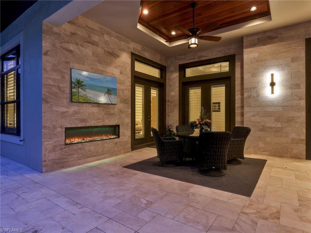 7772 Classics Dr Property Photo 11