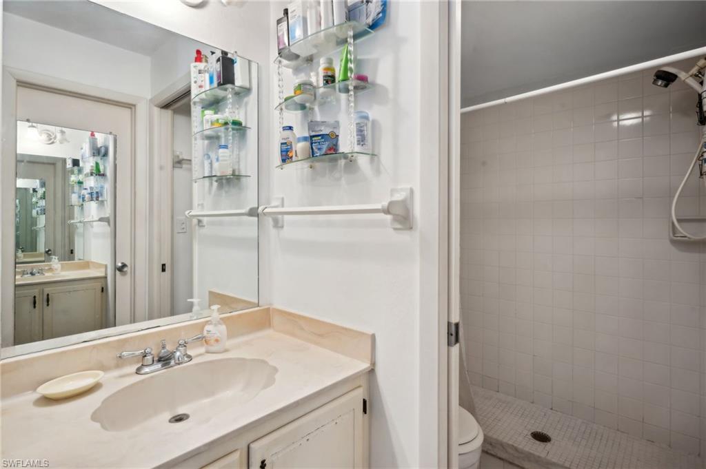4640 Chantelle Dr N203 Property Photo 13