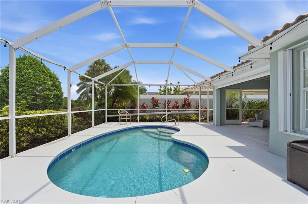 28207 Islet Trl Property Photo 1