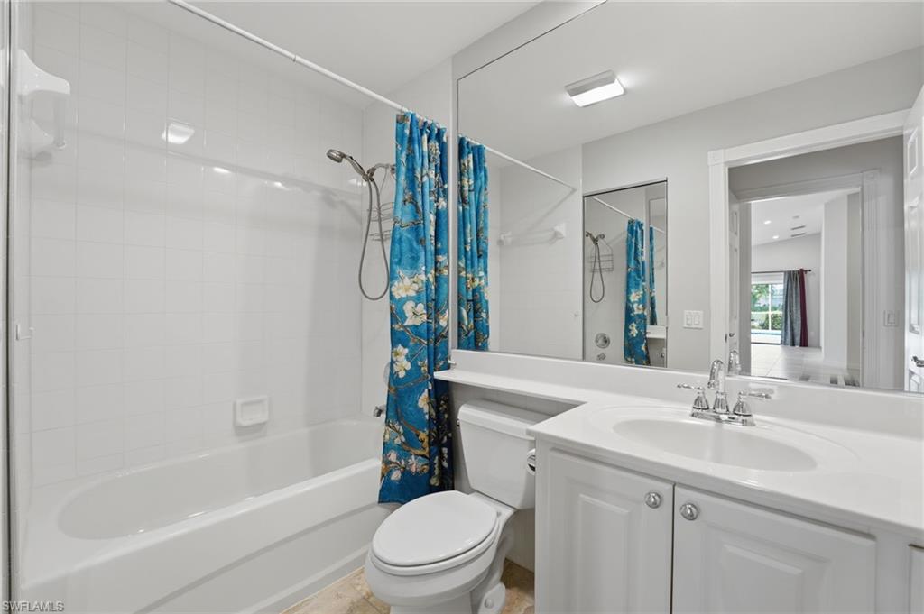 28207 Islet Trl Property Photo 25