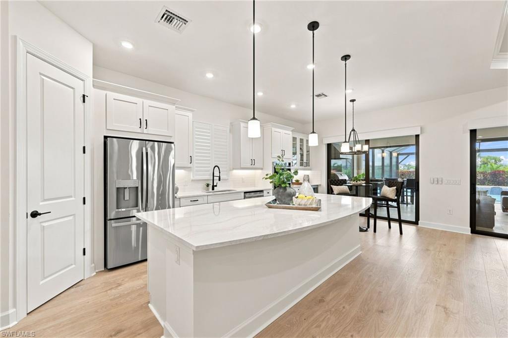 15633 Triesta Ln Property Photo 10