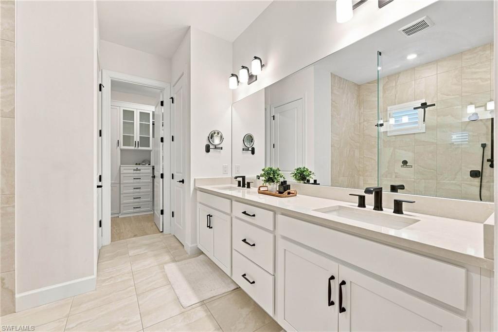 15633 Triesta Ln Property Photo 25