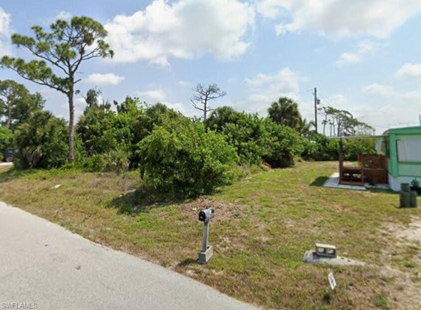 2921 Bourbon St Property Photo 5