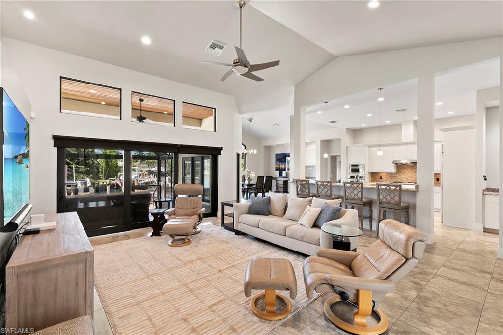 580 Goldcoast Ct Property Photo 11
