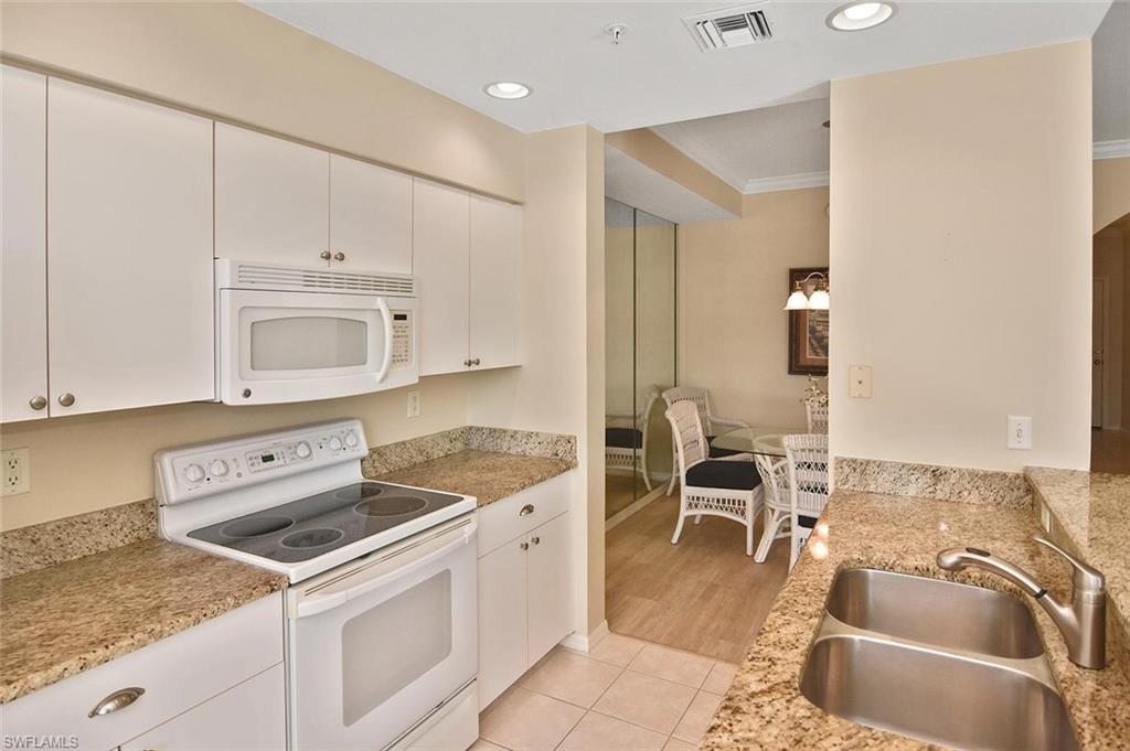 8680 Cedar Hammock Cir 122 Property Photo 30