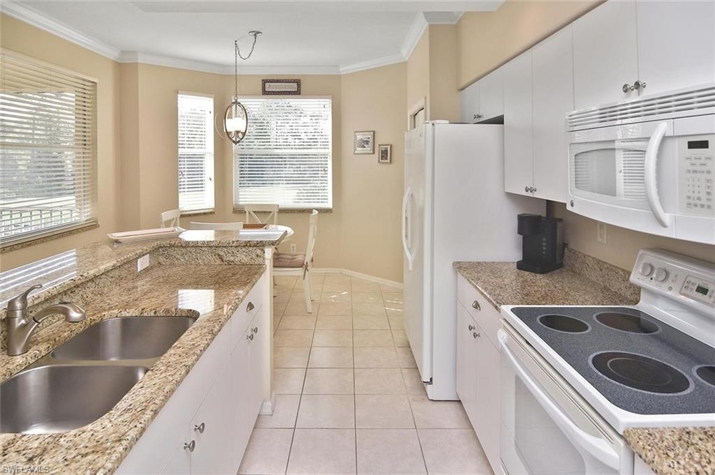 8680 Cedar Hammock Cir 122 Property Photo 32