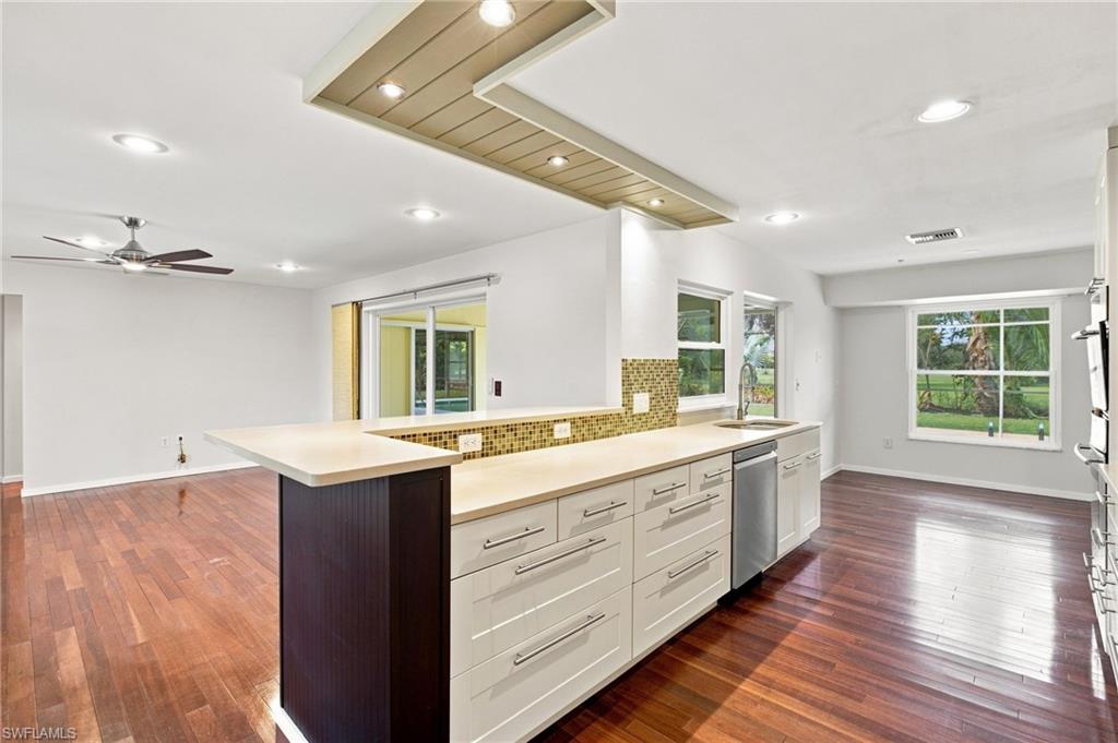 64 Pebble Beach Blvd Property Photo 6