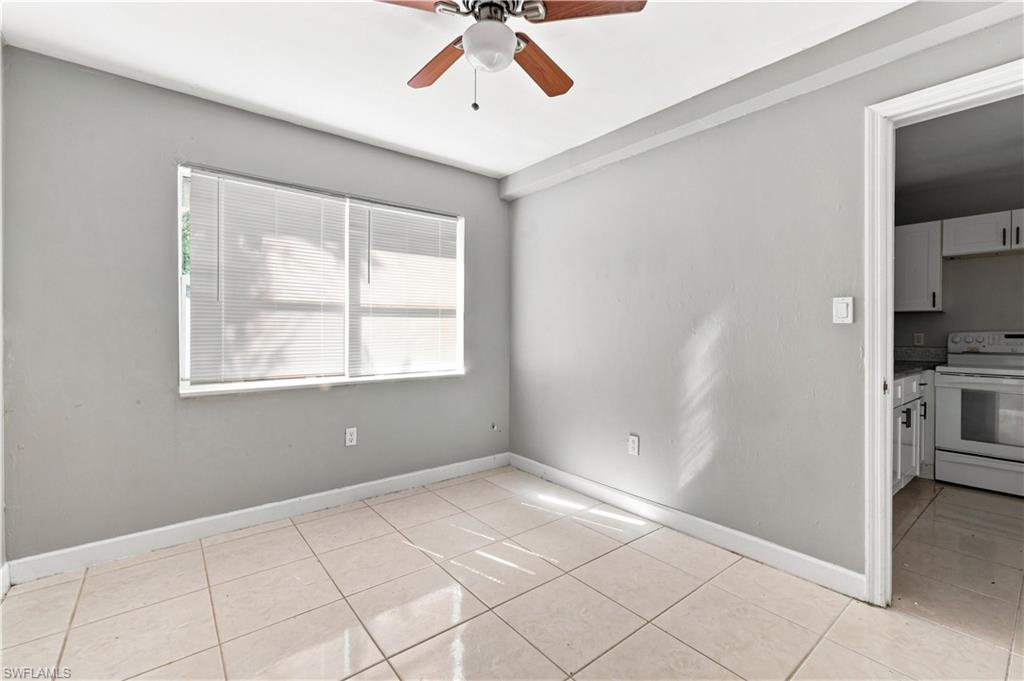 2032-2040 Wright St Property Photo 14