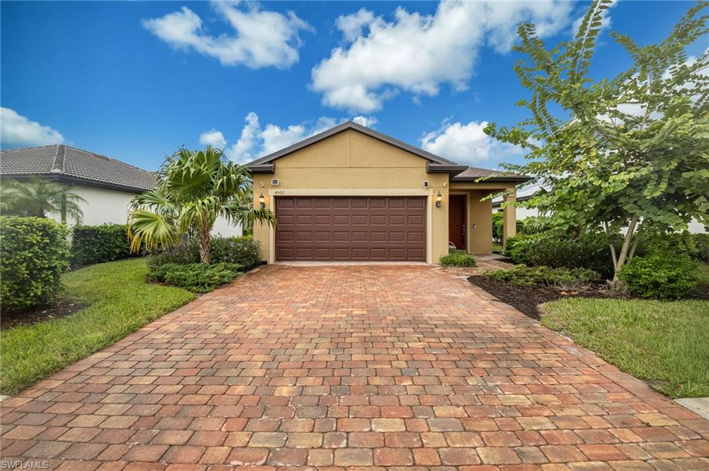 4562 Lamaida Ln Property Photo 1