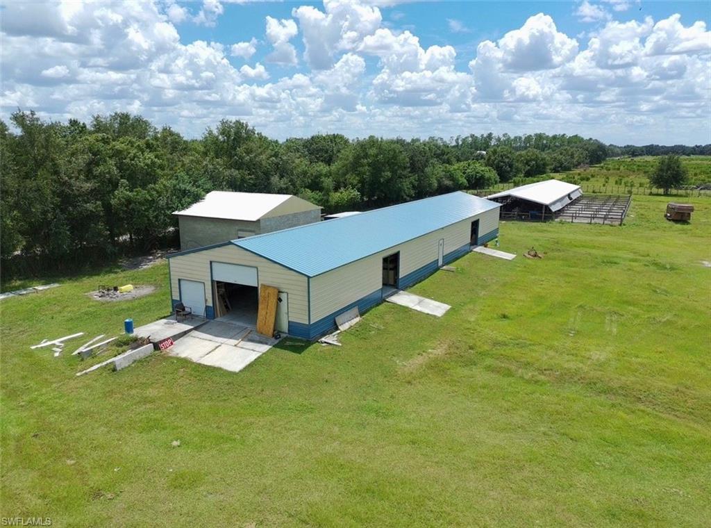 3817 County Road 760a Property Photo 4