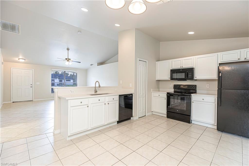 725 Kari Cir Property Photo 6